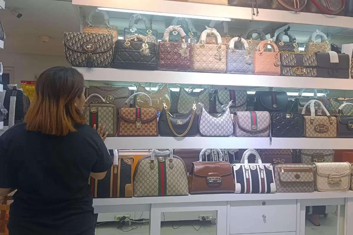 Pemerintah Didesak Tindak Tegas Pasar Mangga Dua Terkait Barang Ilegal AS