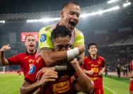 Persija Incar Kemenangan di Kandang Semen Padang Demi Tiket Empat Besar
