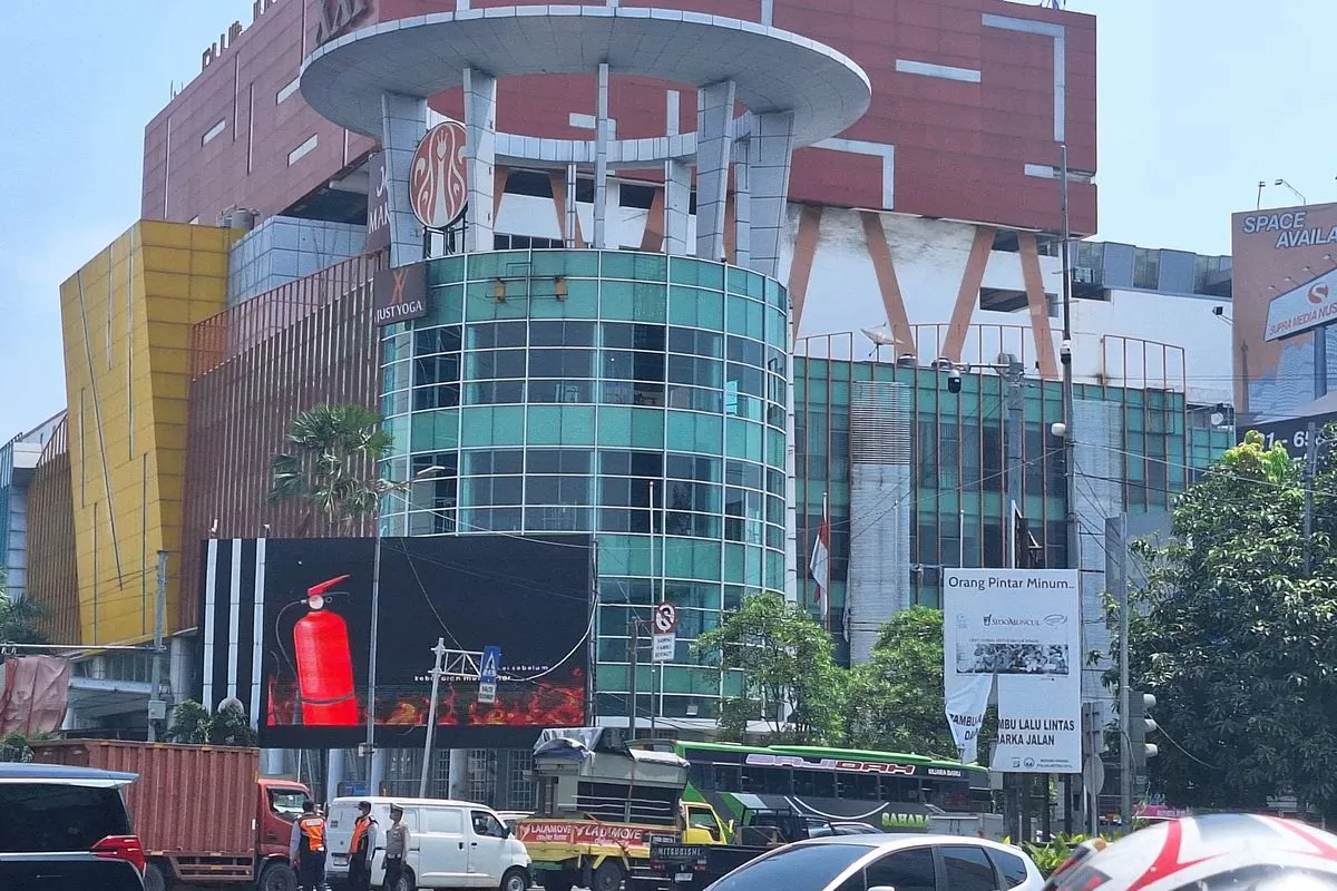 Pluit Junction Mall Bertransformasi Pusat Kendaraan Listrik Nasional Baru