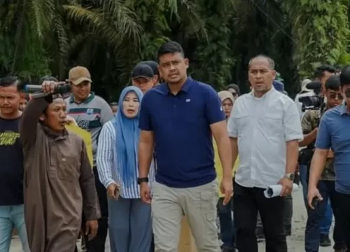 Bobby Nasution Hentikan Truk Aceh: Drama Razia atau Ajakan? Sumut Angkat Bicara.