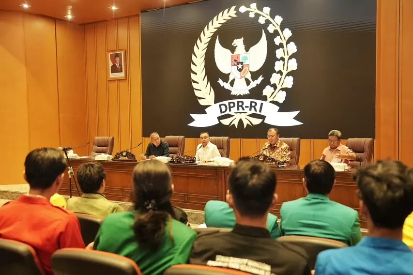 DPR Panik Rapat Evaluasi Darurat Usai Demo Besar Rakyat