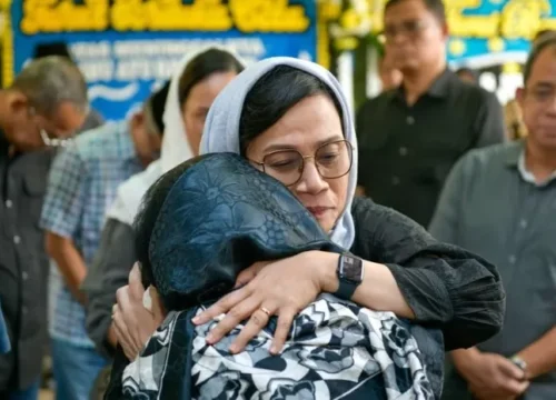 Misteri Hilangnya Lukisan Bunga Sri Mulyani: Aksi Protes atau Pencurian?