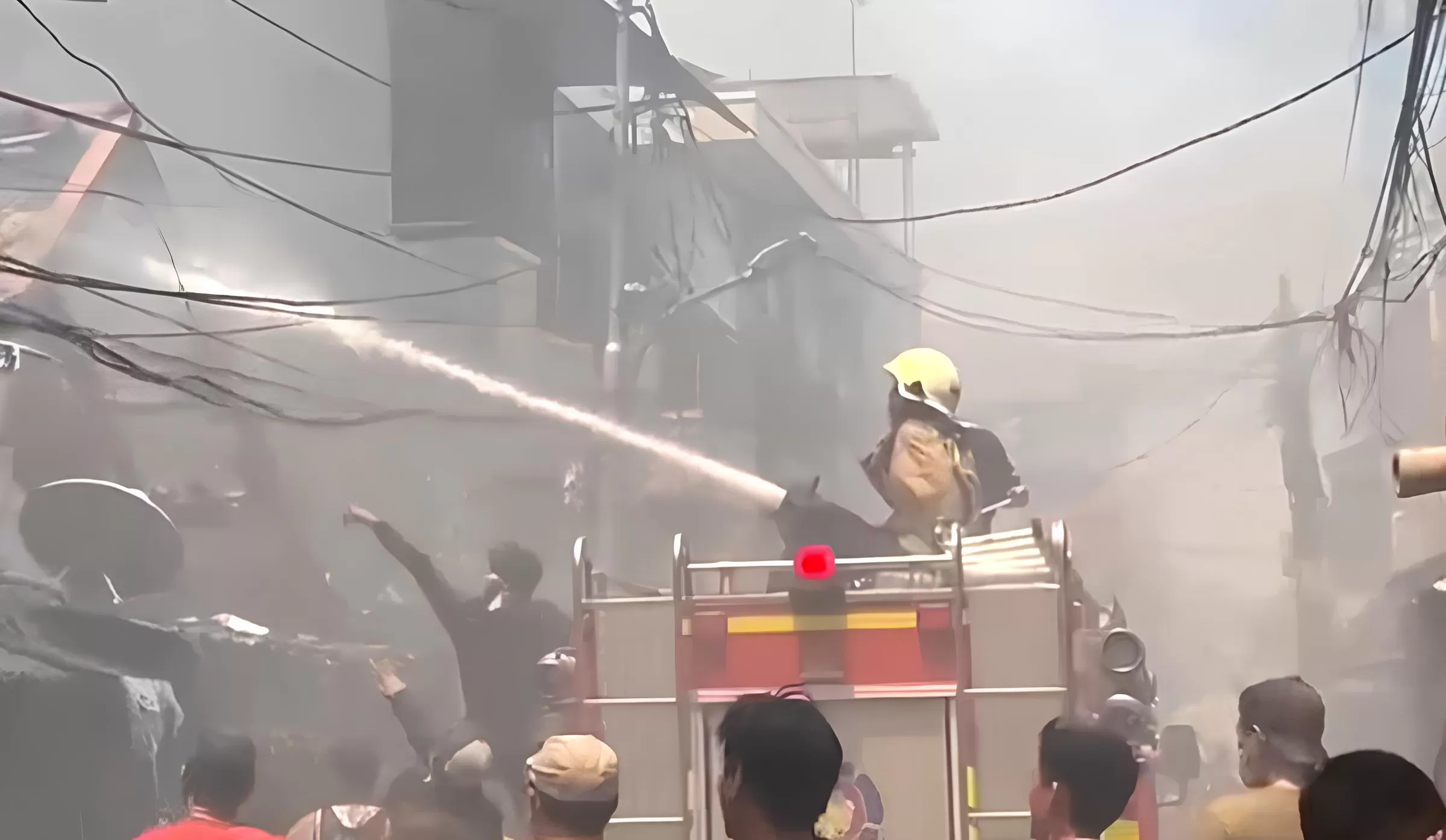 Tamansari Berduka Kebakaran Hanguskan Ratusan Rumah Ribuan Jiwa Mengungsi
