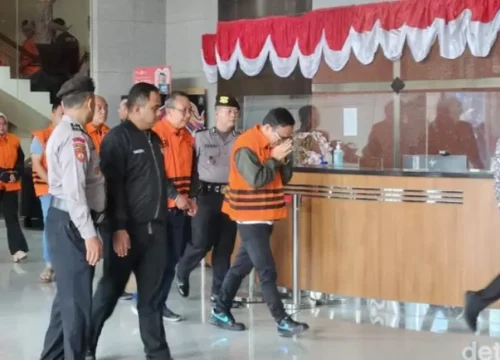 Tangis Wamenaker Ebenezer Pecah: OTT KPK Bongkar Apa?