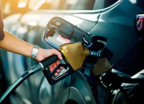 DPR Berang, BBM Swasta Ditekan Pertamina? KPPU Bongkar Dominasi Mengejutkan
