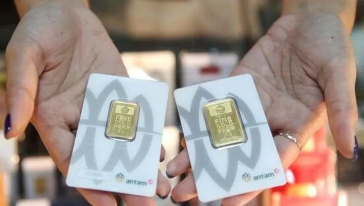 Emas Antam Terbang Tinggi Rabu Ini: Rekor Baru, Untung Besar Menanti?