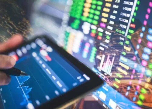 IHSG Menggeliat Tipis, Sektor Teknologi Beraksi: Kejutan Apa di Sesi II?