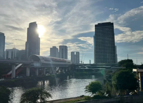 Jakarta Kota Paling Bahagia? Pramono Anung Bongkar Fakta Mengejutkan Ini!