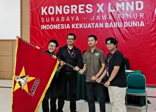 LMND Mengguncang Tradisi: Gerakan Mahasiswa Reflektif, Riset, dan Ramah Sosial? 6 LMND Mengguncang Tradisi: Gerakan Mahasiswa Reflektif, Riset, dan Ramah Sosial?