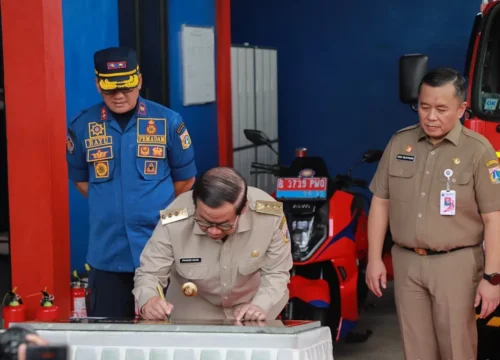 Pramono Resmikan Pos Pemadam Kebakaran: Kebayoran Lama Utara Siap Siaga Penuh