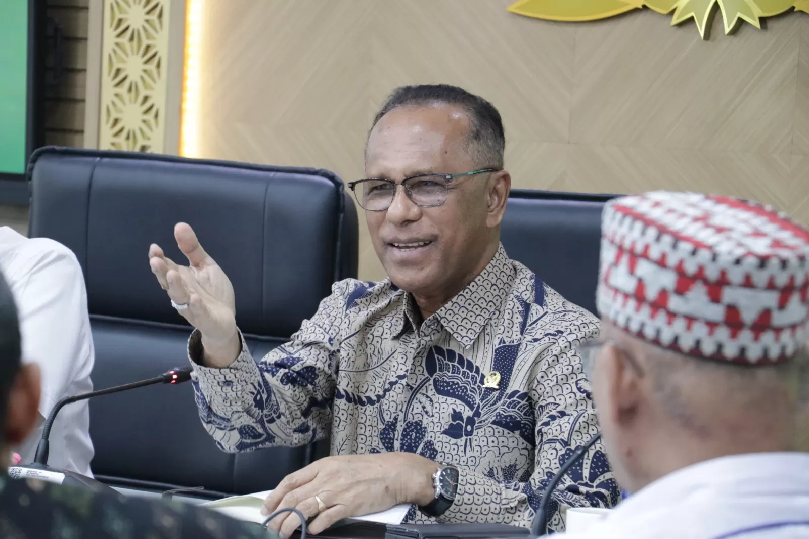 Usman Husin: HET Pupuk Turun, Prabowo Beri Kejutan Manis untuk Petani Indonesia 1 Usman Husin HET Pupuk Turun Prabowo Beri Kejutan Manis untuk Petani Indonesia