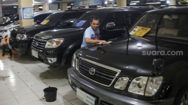 7 Mobil Bekas Kecil Perkasa di Gunung Harga Murah Mesin Tangguh