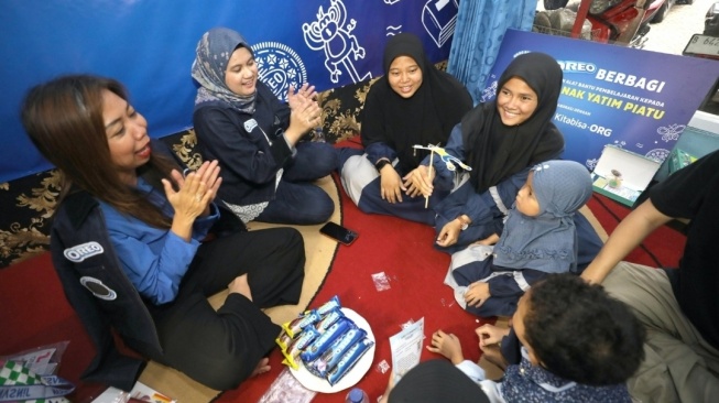 Dari Camilan ke Masa Depan Peluang Emas Pendidikan untuk Yatim Piatu