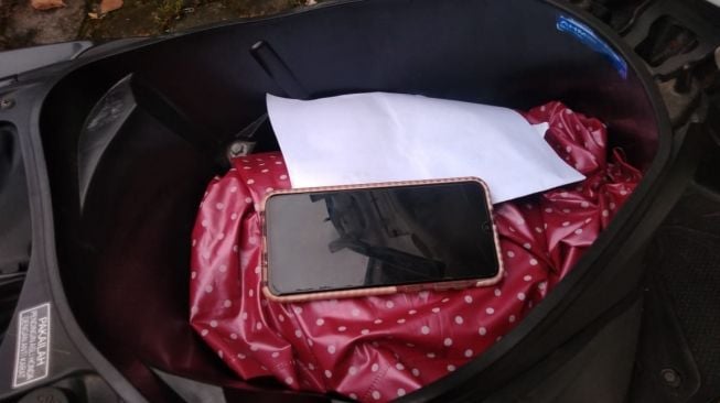 Jangan Pernah Simpan 7 Benda Ini di Bagasi Motor Ledakan Mengintai Nyawa Taruhannya