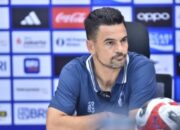 Persita Bikin Kejutan: 10 Pemain Bungkam Arema FC, Pelatih Bangga! 11 Persita Bikin Kejutan 10 Pemain Bungkam Arema FC Pelatih Bangga