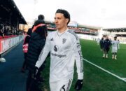 Tanpa Sang Kapten: Duo Bek Senior MU, Harapan Red Devils di Laga Krusial