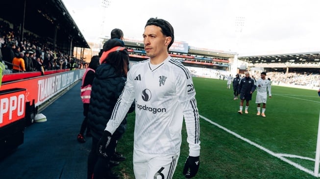 Tanpa Sang Kapten Duo Bek Senior MU Harapan Red Devils di Laga Krusial