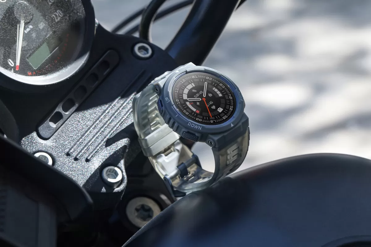 Amazfit Active Edge Smartwatch Kokoh untuk Urban Siap Gebrak Pasar