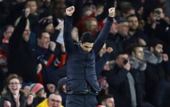 Arsenal Menggila di Villa Park Arteta Kirim Peringatan Perburuan Gelar