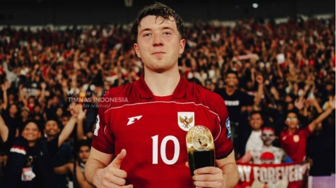 Atmosfer GBK Menggila Romeny Ungkap Kekuatan Suporter Indonesia yang Memukau