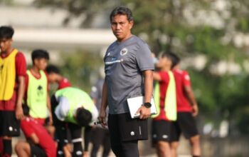 Bima Sakti Kembali ke Persela, Mampukah Bawa Lamongan Bangkit? 7 Bima Sakti Kembali ke Persela Mampukah Bawa Lamongan Bangkit