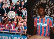 Guehi Murah Liverpool Libas MU Arsenal Spurs demi Bek Impian