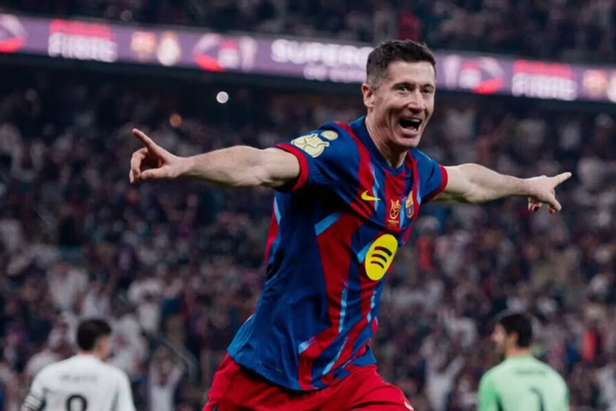 Lewandowski 37 Mesin Gol Barcelona Tak Terhentikan