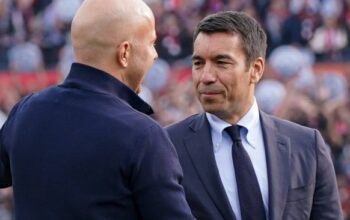 PSSI Galau: Herdman Atau Bronckhorst? Dilema Jelang Pelatih Timnas! 3 PSSI Galau Herdman Atau Bronckhorst Dilema Jelang Pelatih Timnas