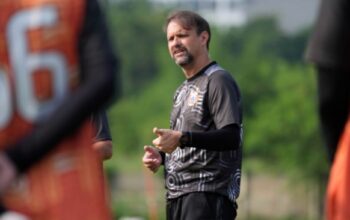 Persija Jakarta Pelatih Serahkan Daftar Pemain Incaran Kejutan Siap Menyambut