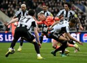 Drama Menit Akhir: Ketika Penalti Kontroversial Menghancurkan Hati Sang Pelatih