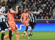 Drama Injury Time di St. James’ Park: Barcelona Selamat, Hansi Flick Akui Keunggulan Newcastle