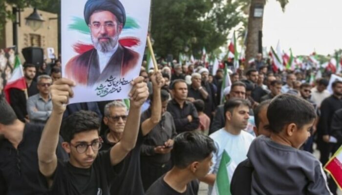 Petinggi Iran Beri Klarifikasi: Mojtaba Khamenei Aman Pasca Rumor Serangan AS-Israel