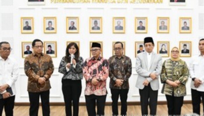 Indonesia Amankan Masa Depan Pendidikan: Tujuh Menteri Sepakati Pedoman Penggunaan AI