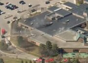 Detik-detik Mencekam di Michigan: Mobil Tabrak Sinagoge, Ratusan Anak Prasekolah Nyaris Jadi Korban 9 Image from suara.com