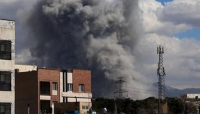 Gejolak Geopolitik Timur Tengah: Bayang-bayang Kenaikan Tarif Internet Mengintai?