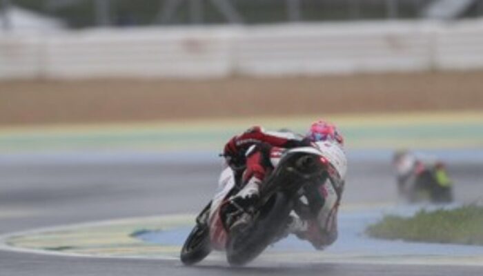 Momen Emas Mario Aji di Latihan Moto2: Tembus Papan Atas, Vega Eda Hadapi Ujian di Moto3