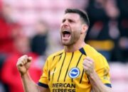 Rekor Premier League Terpecahkan! Rahasia James Milner Jadi Mesin Waktu Sepak Bola!