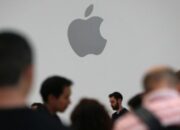 Terbongkar! Apple Borong Desainer Top Rp 6,8 M, Panik Dibajak OpenAI?