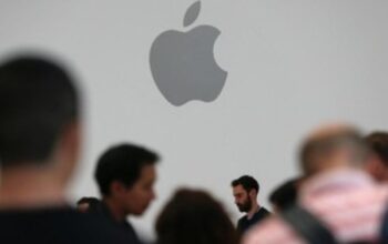 Terbongkar! Apple Borong Desainer Top Rp 6,8 M, Panik Dibajak OpenAI?