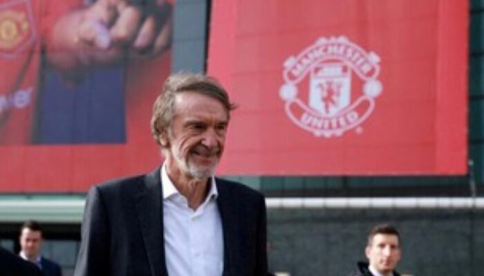 TERKUAK! Perang Timur Tengah BIKIN Investor Man United Pusing, Nasib MU Terancam?