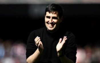 EKSKLUSIF! Andoni Iraola Pamit dari Bournemouth? Fakta & Spekulasi Mengejutkan!