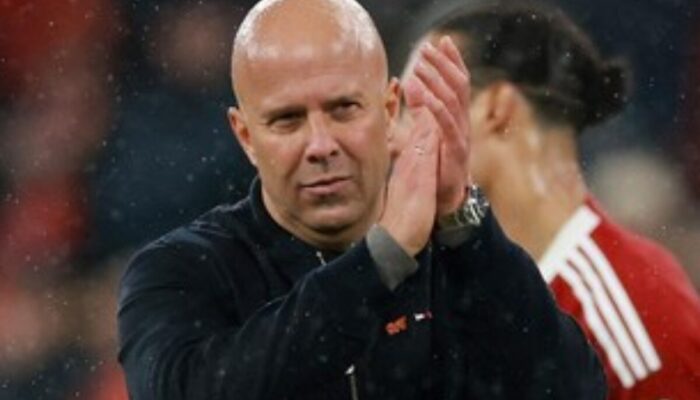 Mengungkap Janji Emas Arne Slot untuk Liverpool: Era Kejayaan Baru Telah Dimulai?