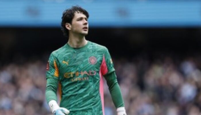 Fenomenal! James Trafford Jadi Rebutan Panas Klub Top, Man City Rela Melepas?