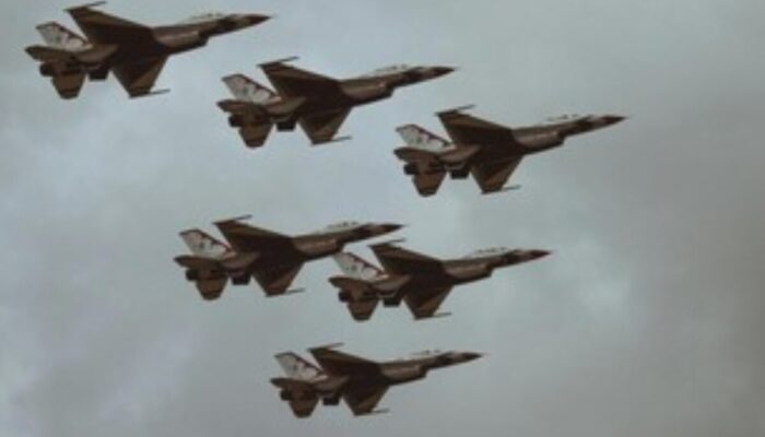 Terungkap! Otak AI di Balik Gempuran Dahsyat AS: Bagaimana Project Maven Ubah Medan Perang!