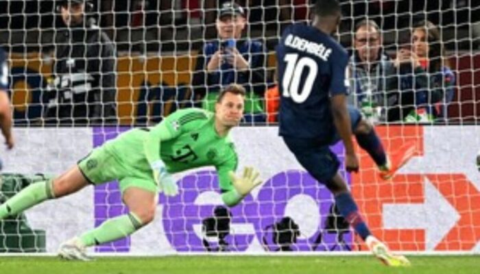 Tragedi Kiper Legendaris! Neuer ‘Tenggelam’ di Paris: 0 Penyelamatan, 5 Gol Bersarang!