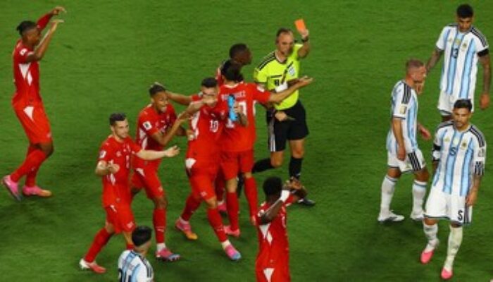 Kontroversi Kartu Merah Breel Embolo di Laga Argentina vs Swiss